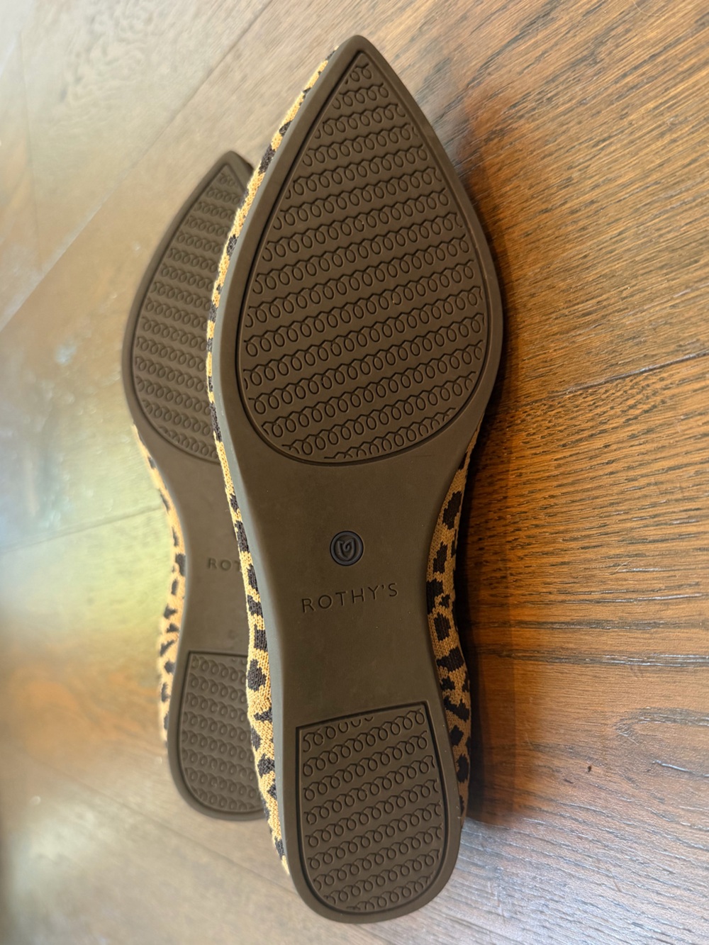 Rothy's (retired) Leopard Knit Pointed Flats - size 8.5, fits 7.5/8. - Picture 5 of 6